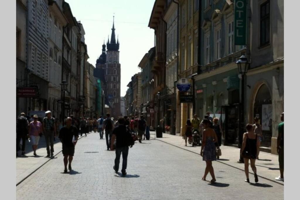 Florianska Penthouse Delux Leilighet Krasków Eksteriør bilde